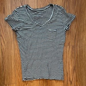Universal Thread Stripped T-Shirt Size XS